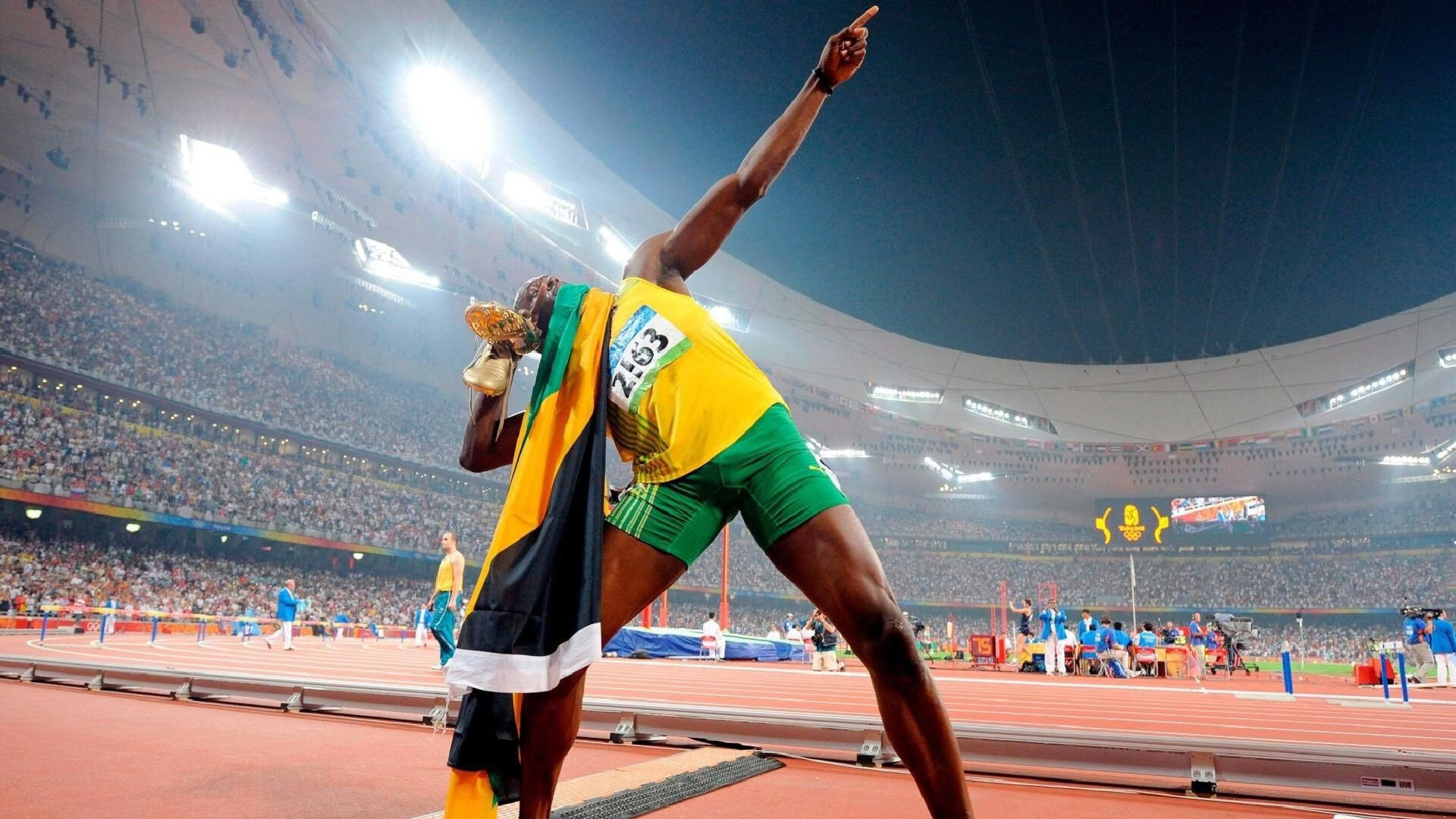 巴西男篮在巴黎奥运会小组赛中展现强大实力，巴西男篮集结奥运落选赛